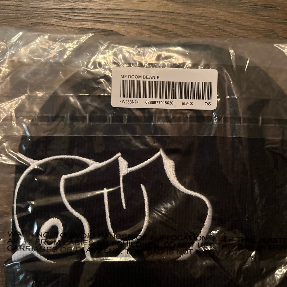 Supreme New Era MF Doom Beanie Black FW23 Brand New - Picture 2 of 5